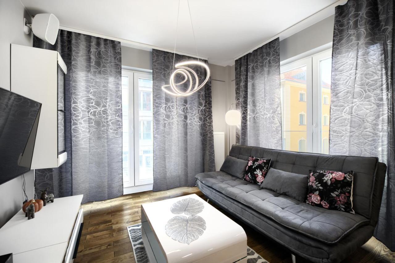 Aboutartapartments - Twin Towers Breslavia Exterior foto