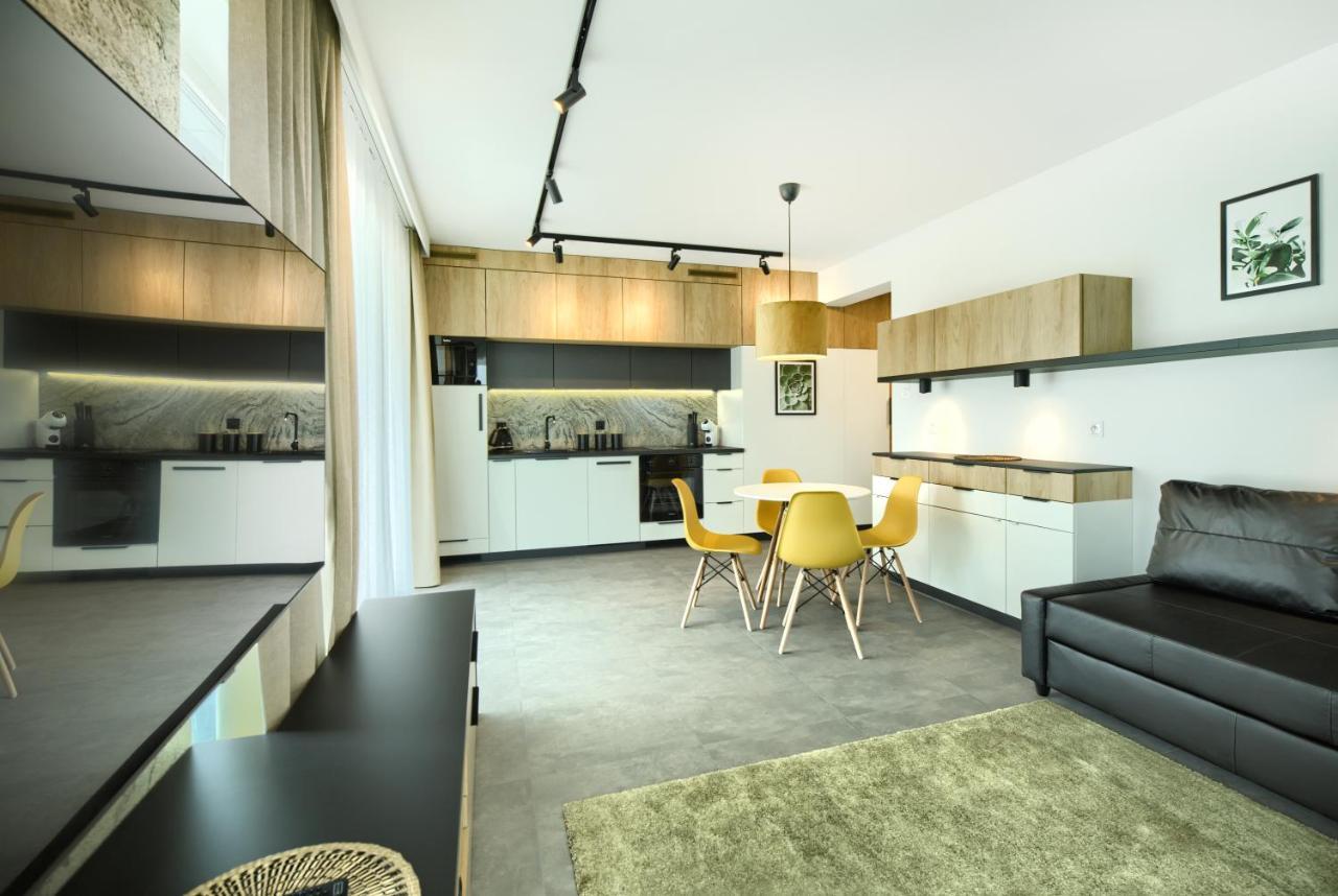 Aboutartapartments - Twin Towers Breslavia Exterior foto